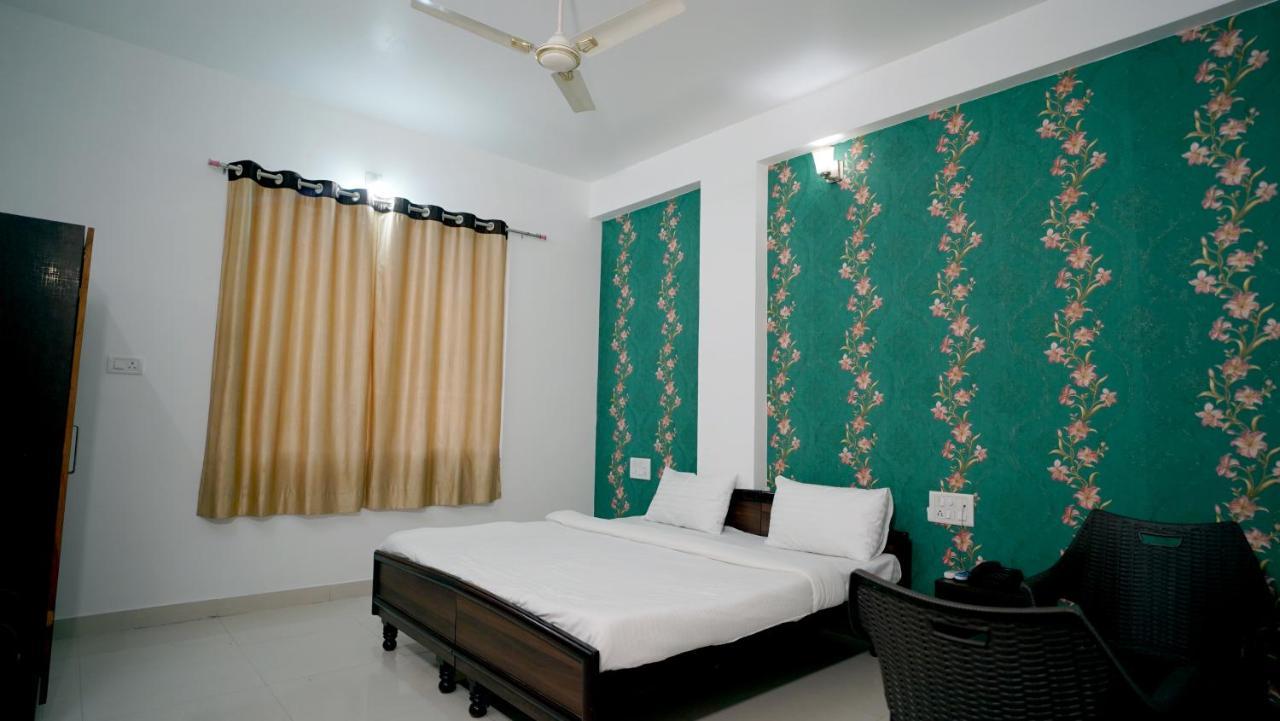 Hotel Badam Palace Udaipur Eksteriør billede